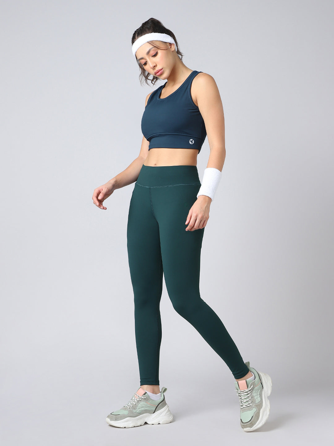 Women Solid Slim Fit Tights with ELASTO PLUS