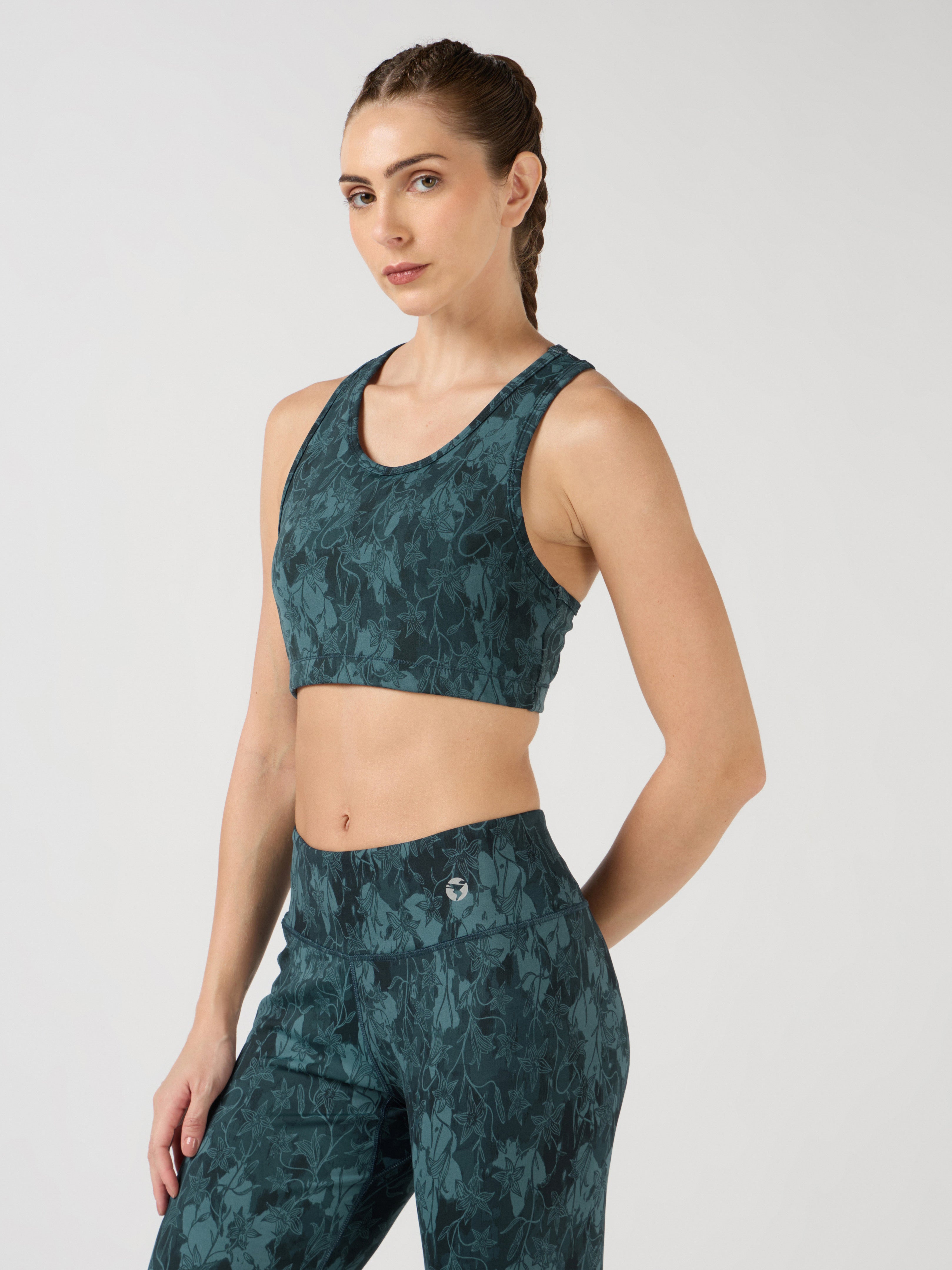 Women Slim Fit Scoop Neck Sports Bra with ELASTO PLUS