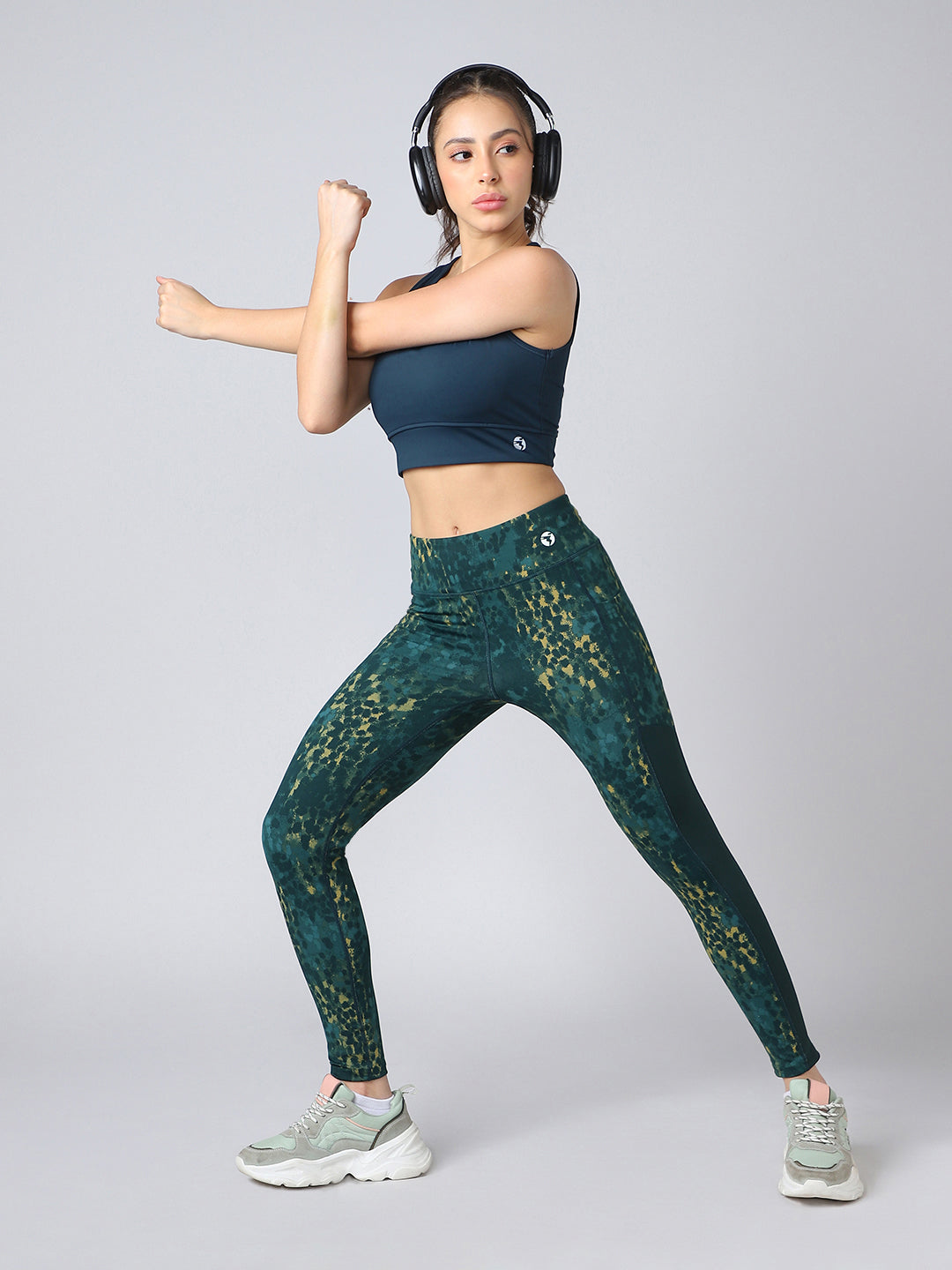 Women Printed Slim Fit Tights with ELASTO PLUS