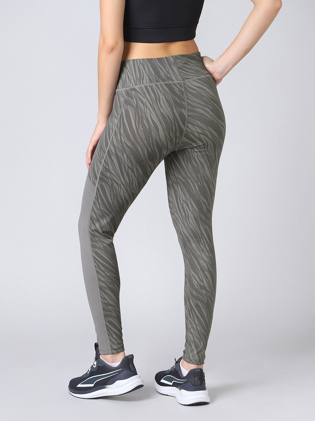 Women Printed Slim Fit Tights with ELASTO PLUS