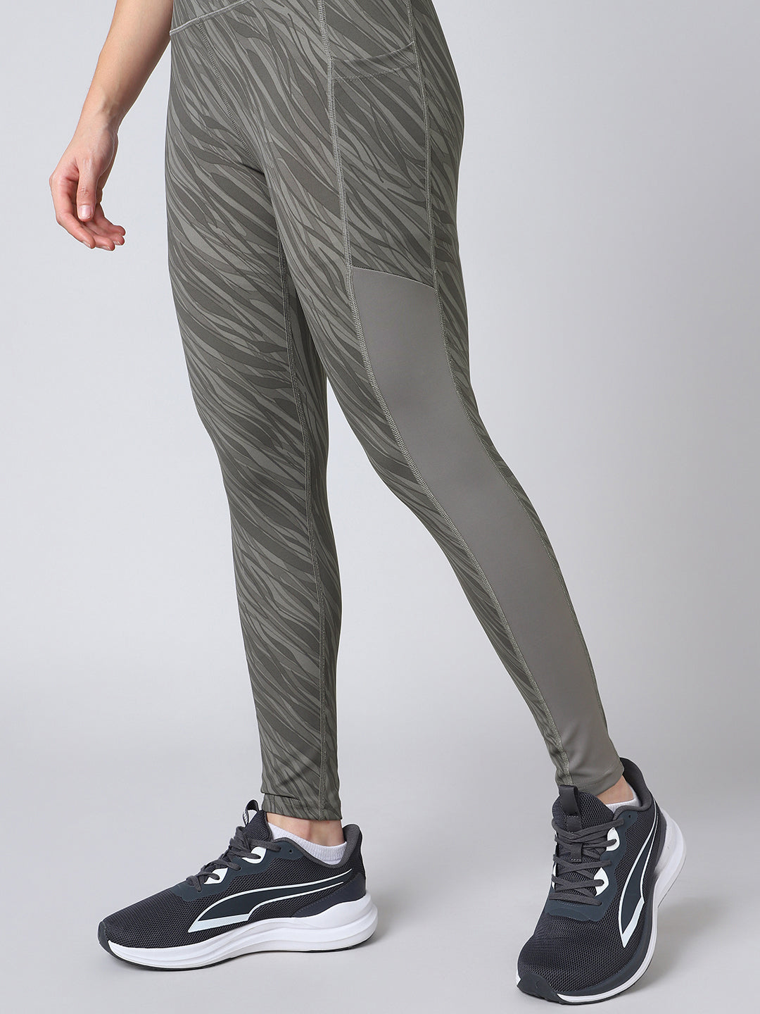 Women Printed Slim Fit Tights with ELASTO PLUS